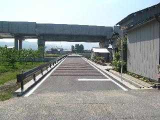 サムネイル：北陸新幹線に伴う道水路工事完成